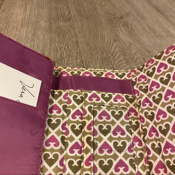 SOLD!! NWT Vera Bradley Wallet Portobello Road - Picture 4 of 5